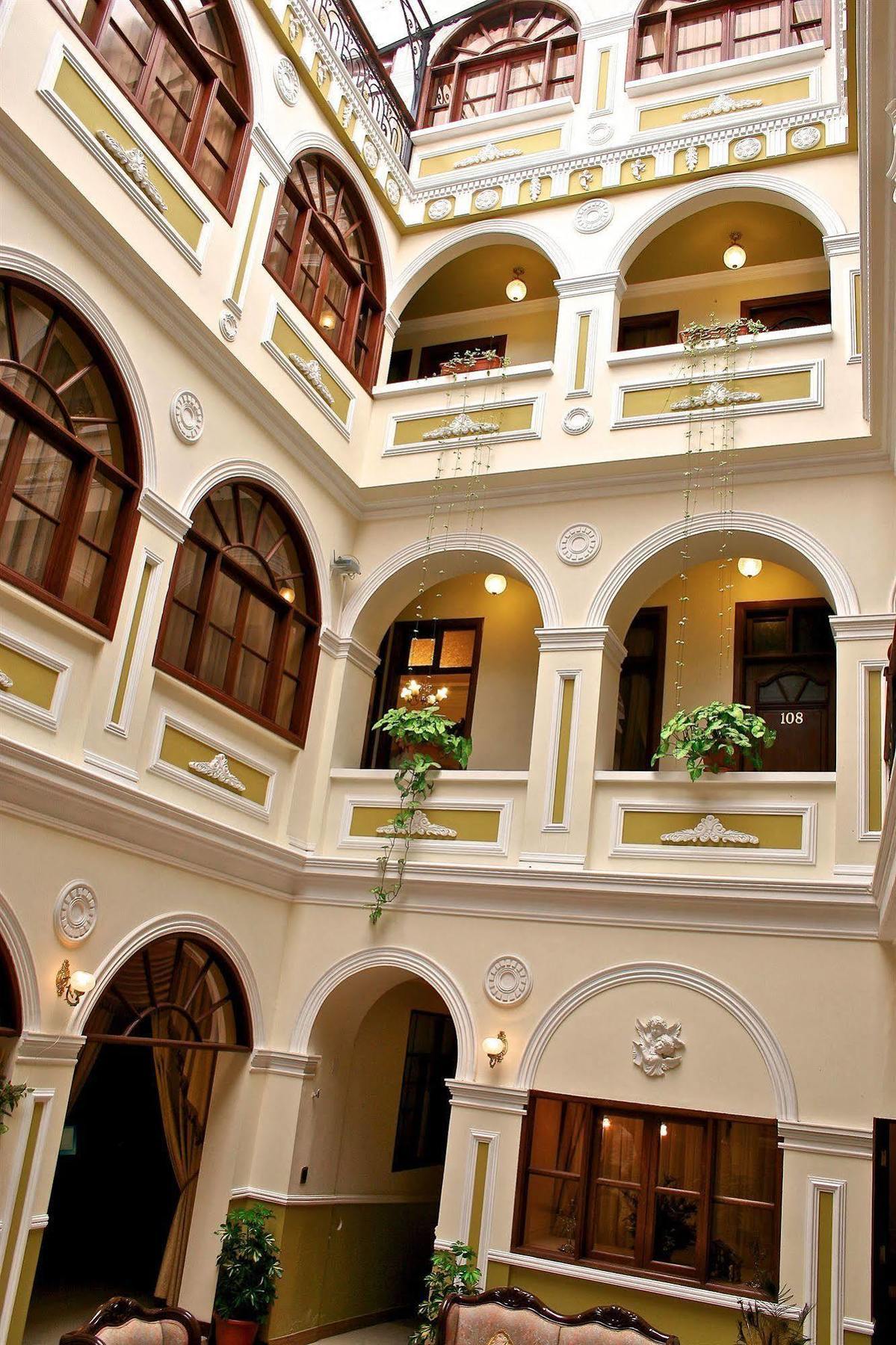 San Marino Royal Hotel Sucre Exterior foto